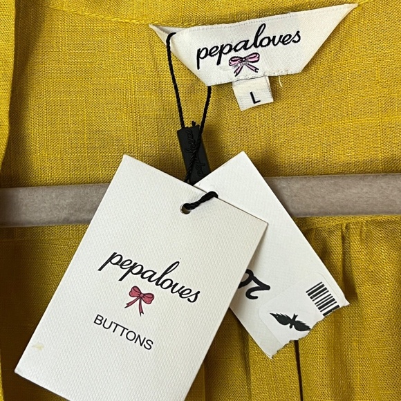 New PEPALOVES Blouse Top Short Sleeve Button Up Tie Neck Size L NWT Mustard Gold - Picture 6 of 6